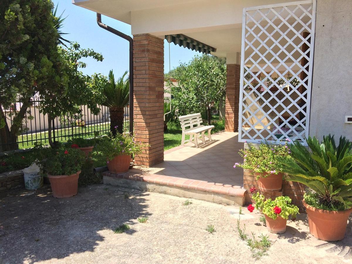 Casa Vacanze La Tuia Castellabate Luaran gambar